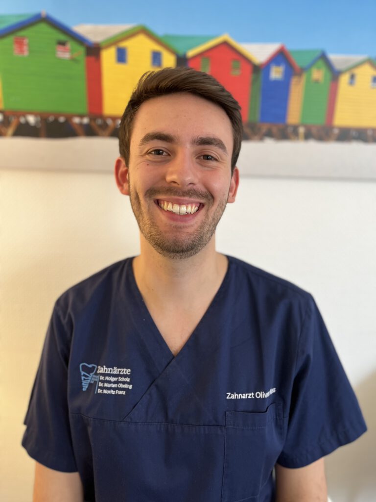 Zahnarzt Oliver Hass